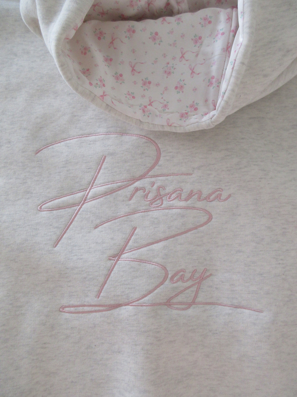 Miękka Oversize Bluza z Kapturem i Kokardką