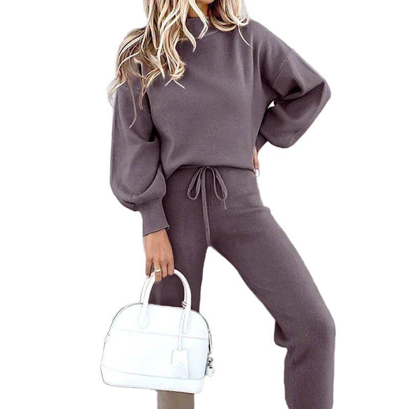 Wygodny i Stylowy Zestaw Bluzy i Spodni Damskich