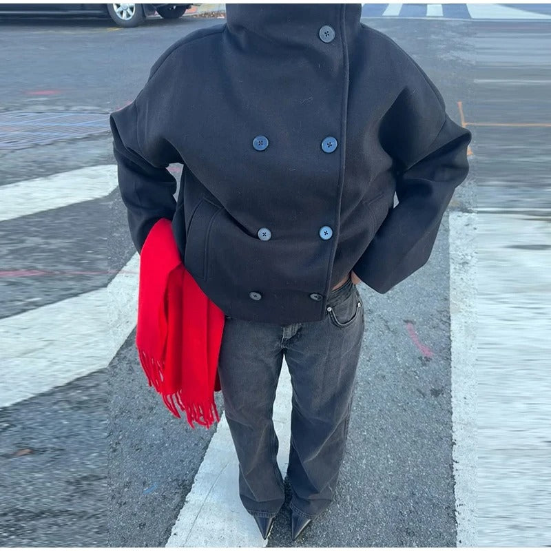 Stylowy Wełniany Płaszcz Damski Z Wysokim Kołnierzem I Podwójnymi Guzikami